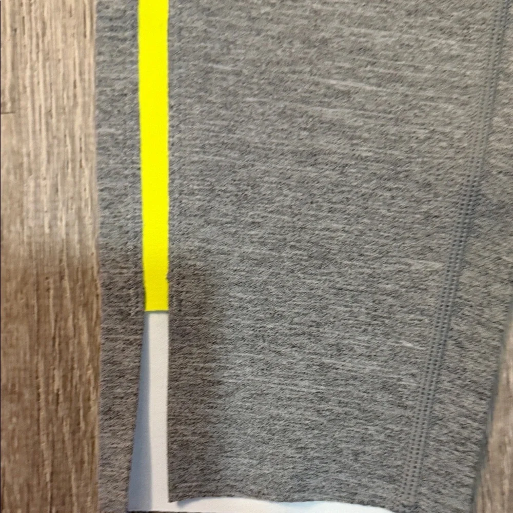 NWT ZYIA gray neon high rise 7/8 24”